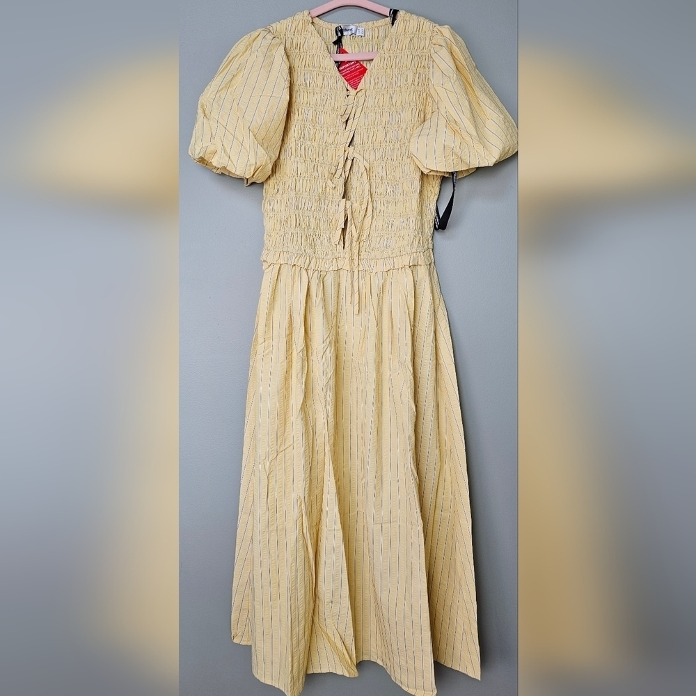 Extro&Vert Sara Yellow Striped Smocked Short Puff Sleeve Cut Out Midi Dress — image 8 of 8